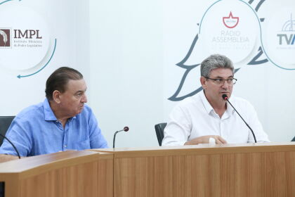 Comissão de Infraestrutura da ALMT aprova projetos e propõe debate sobre qualidade do asfalto no estado