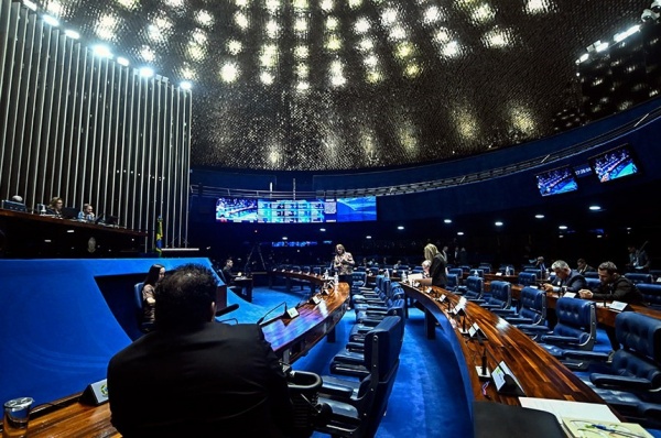 Senado aprova projeto que prevê prazo de validade para alimentação escolar Fonte: Agência Senado