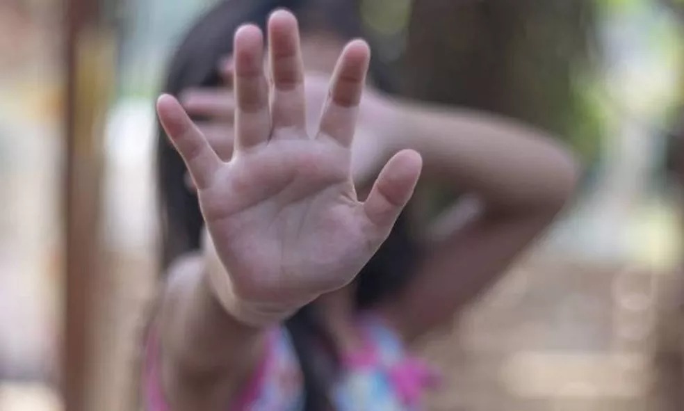 Acusado de estupro é preso andando 'tranquilamente' por Aragarças