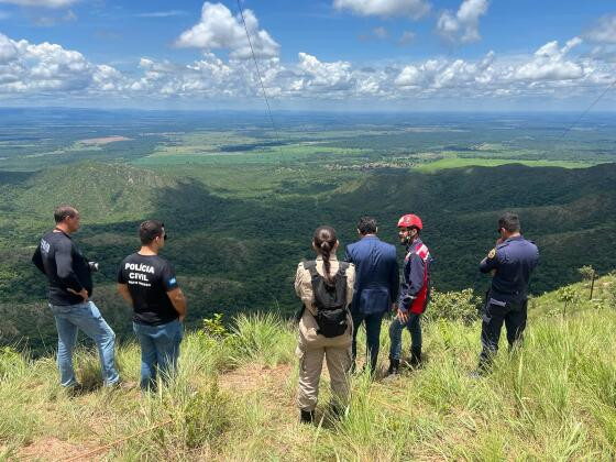 Polícia e Bombeiros buscam corpo de idosa morta na região do Mirante de Chapada