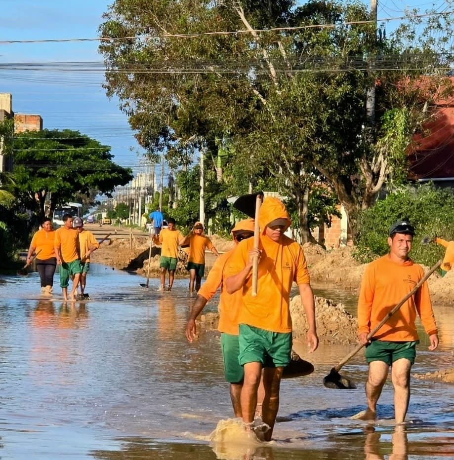 Gandini elogia esforço do prefeito de São Mateus e confirma início de obras em Guriri