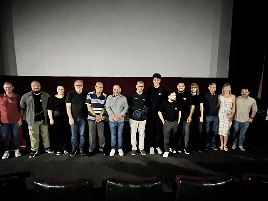 Documentário sobre fósseis de Mafra tem primeira exibição no Cine Teatro Emacite