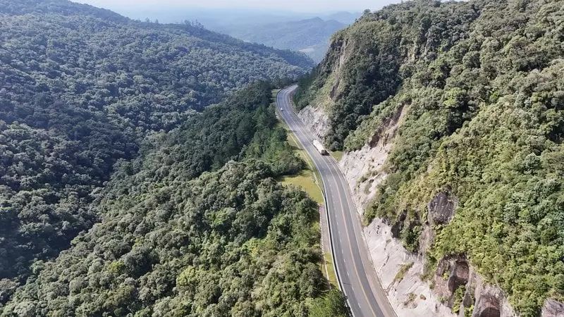 Arteris Planalto Sul informa novo bloqueio total da rodovia BR-116 na Serra do Espigão