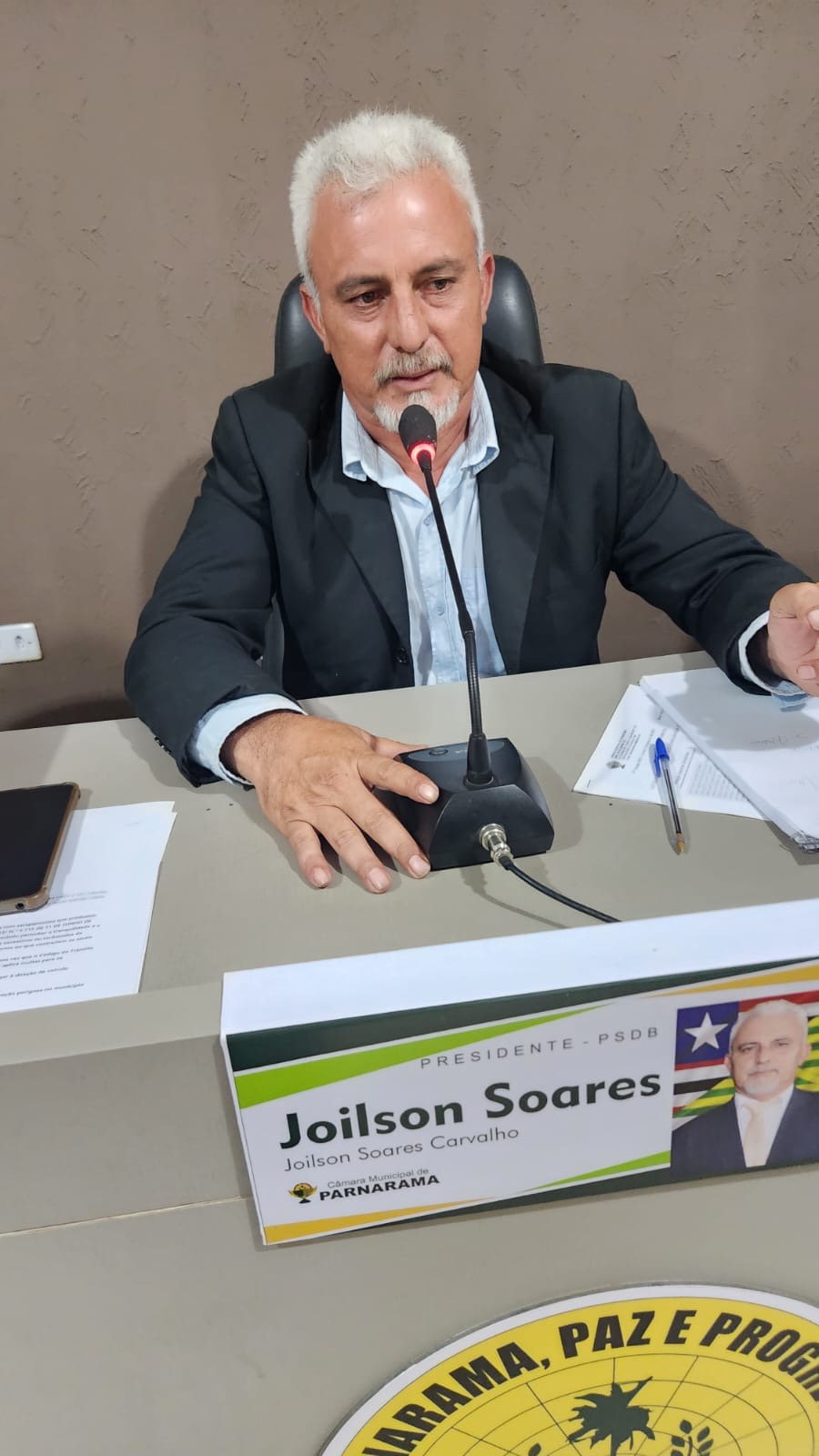 EM PARNARAMA, VEREADOR FILHO DO FRANCO PRESTA HOMENAGEM PÓSTUMA AO JORNALISTA LUIS CARDOSO