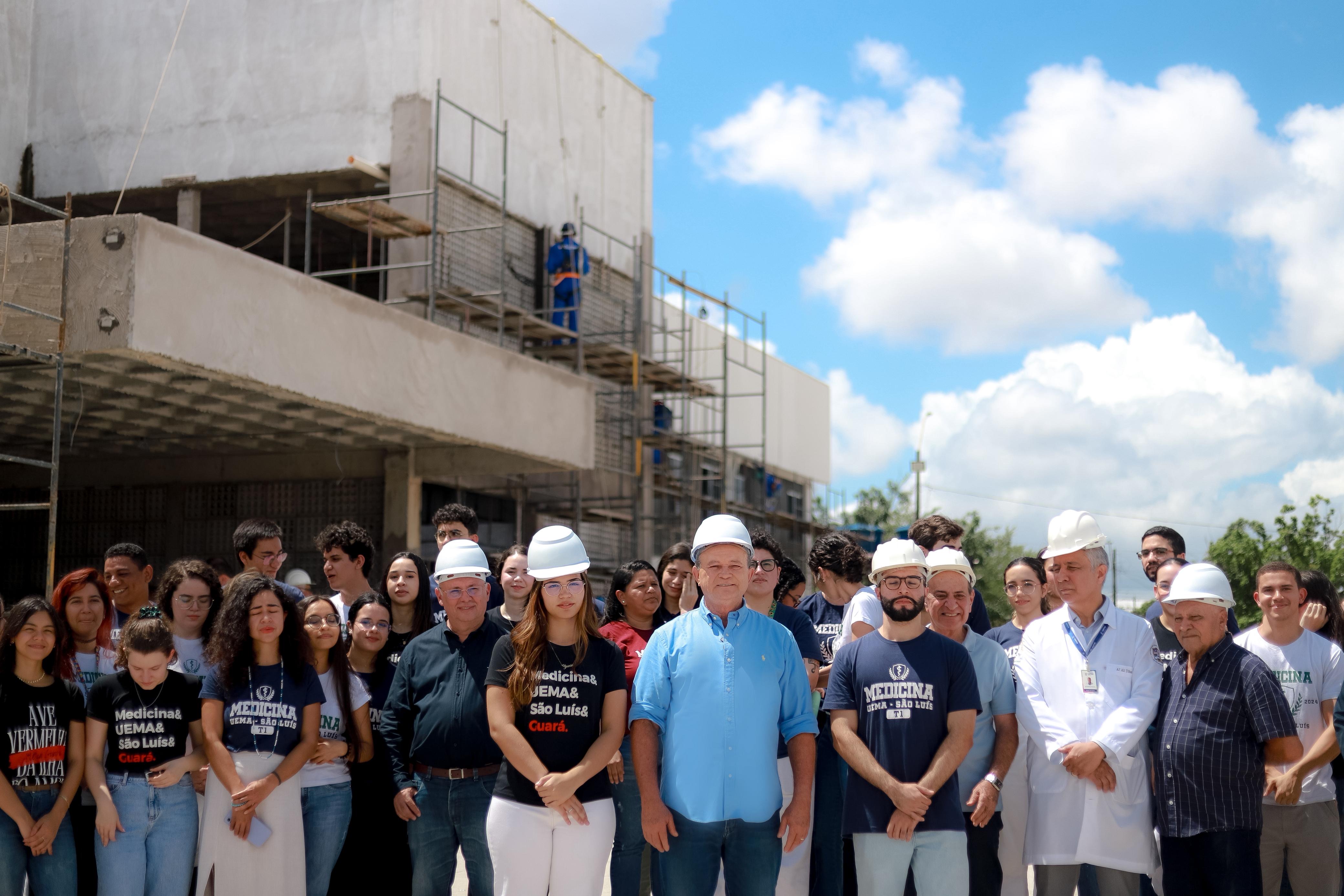 Em São Luís, Brandão realiza vistoria técnica no prédio de Medicina da Uema e anuncia projeto de lei destinando 50% das vagas para alunos de escola pública