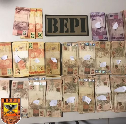 Policiais e empresário são presos suspeitos de envolvimento em crimes eleitorais