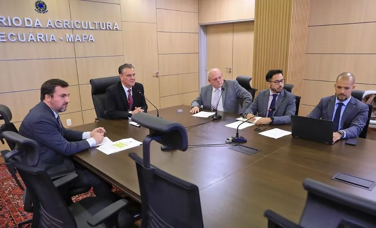 Brasil e Angola avançam em proposta de integração agrícola para ampliar segurança alimentar