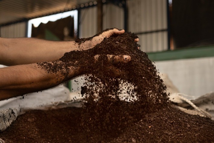 Borra de café é transformada em biometano e abastecerá indústria com energia limpa