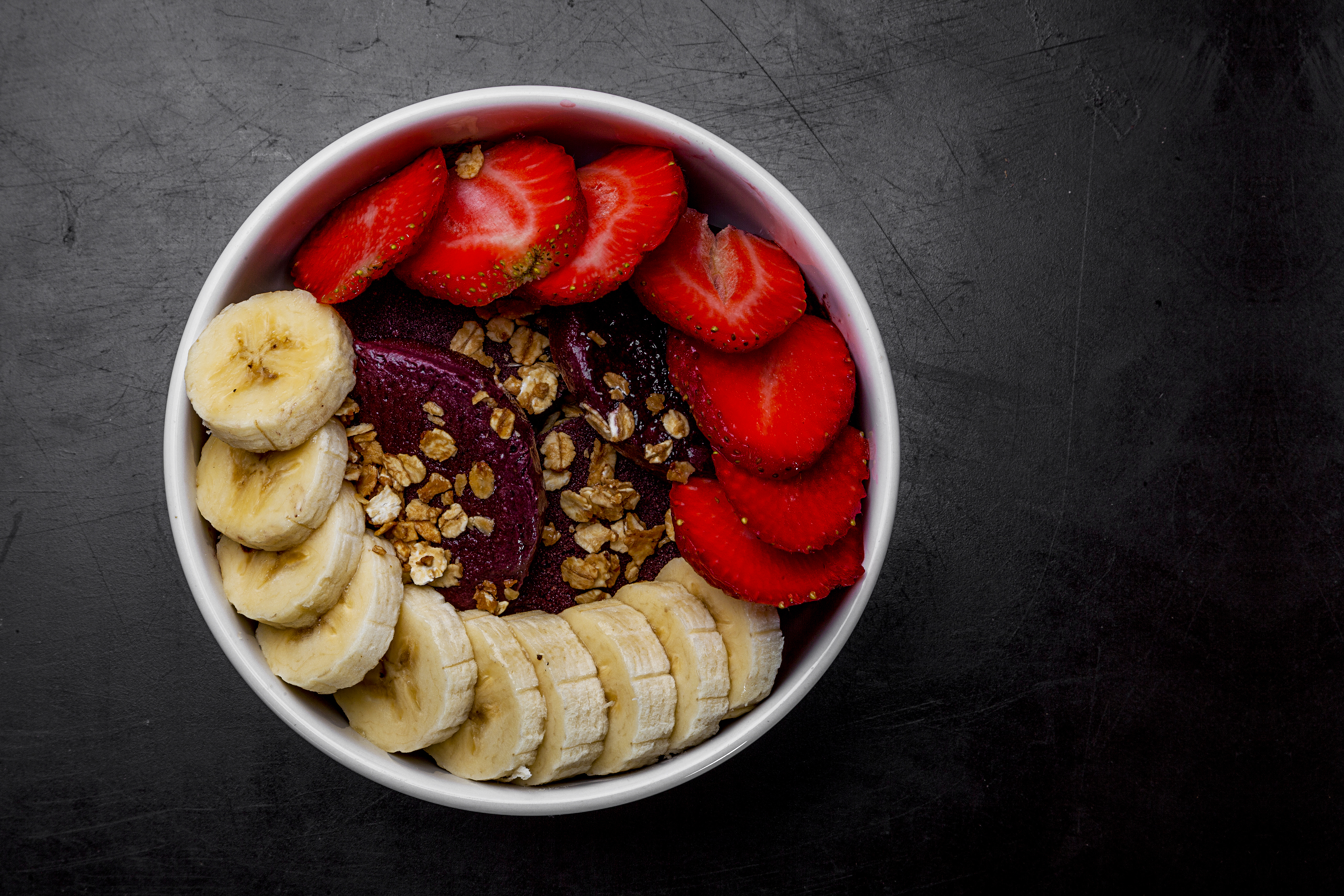 Açaí pode ajudar a proteger o cérebro contra ansiedade e depressão, aponta estudo
