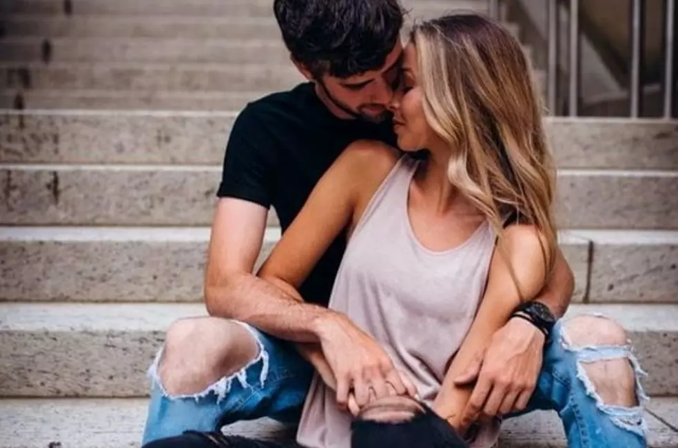 Amor Próprio vs. Necessidade de um Parceiro: Equilibrando Autossuficiência e Relacionamentos