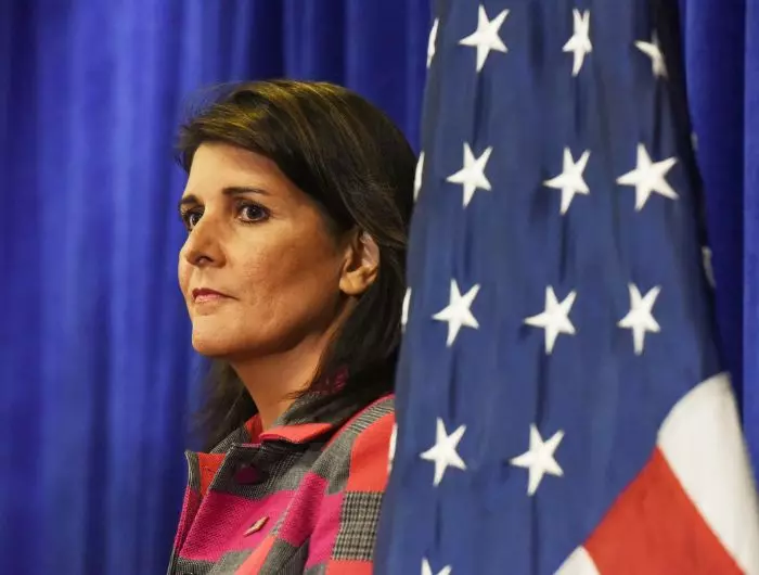 Nikki Haley desiste de disputa pela Casa Branca