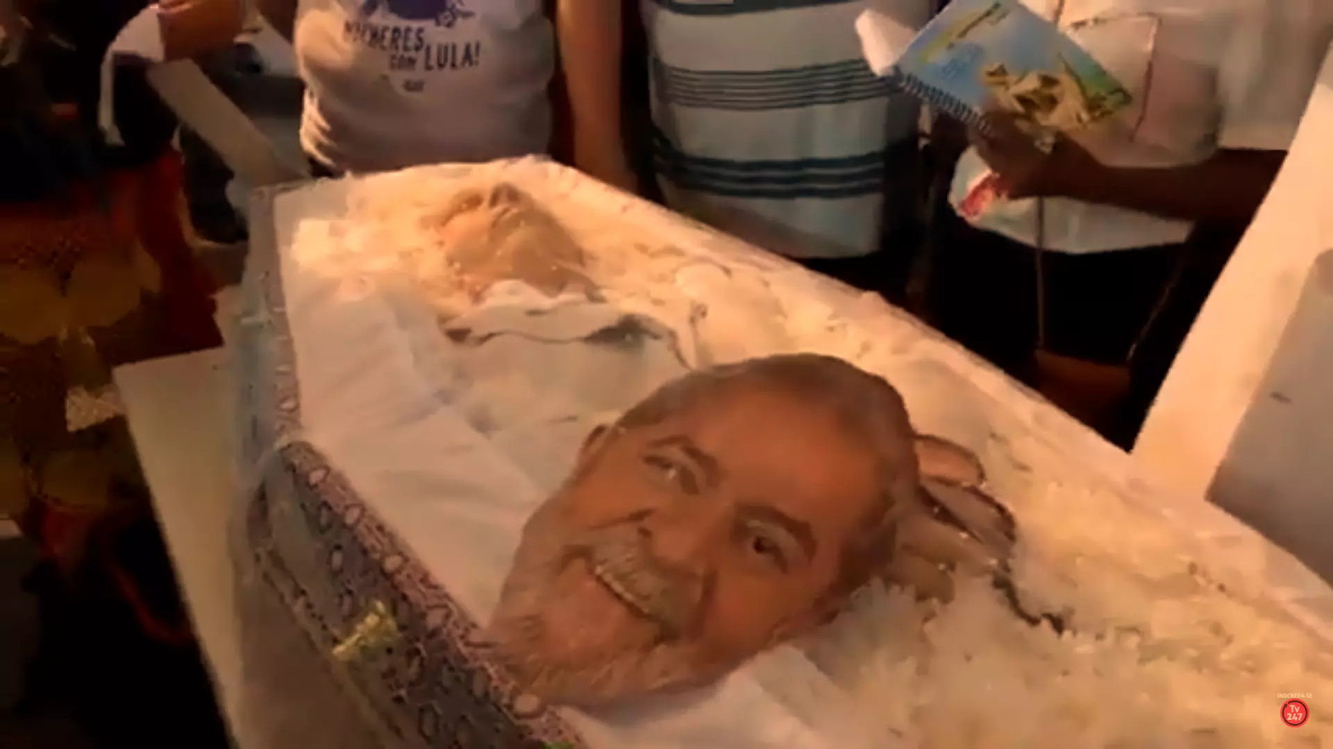 A noticia da Hemorragia cerebral de Lula provoca comentários irreverentes nas redes
