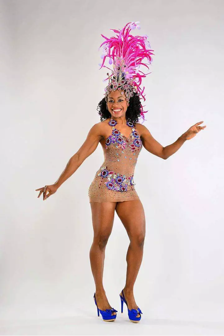 Afrompresária brasileira radicada na Europa e responsável pelo Austria  Rio's Carnival, será Musa da GRES TPM, primeira Escola de Samba feminina do  Brasil - Feras do Carnaval