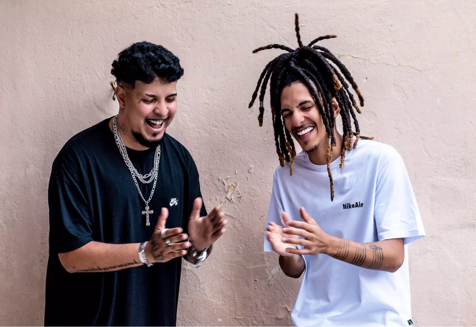 Nesta sexta (01), é aniversário da Cidade Maravilhosa e tem comemoração no casarão do Firmino com show da Família Macabu.