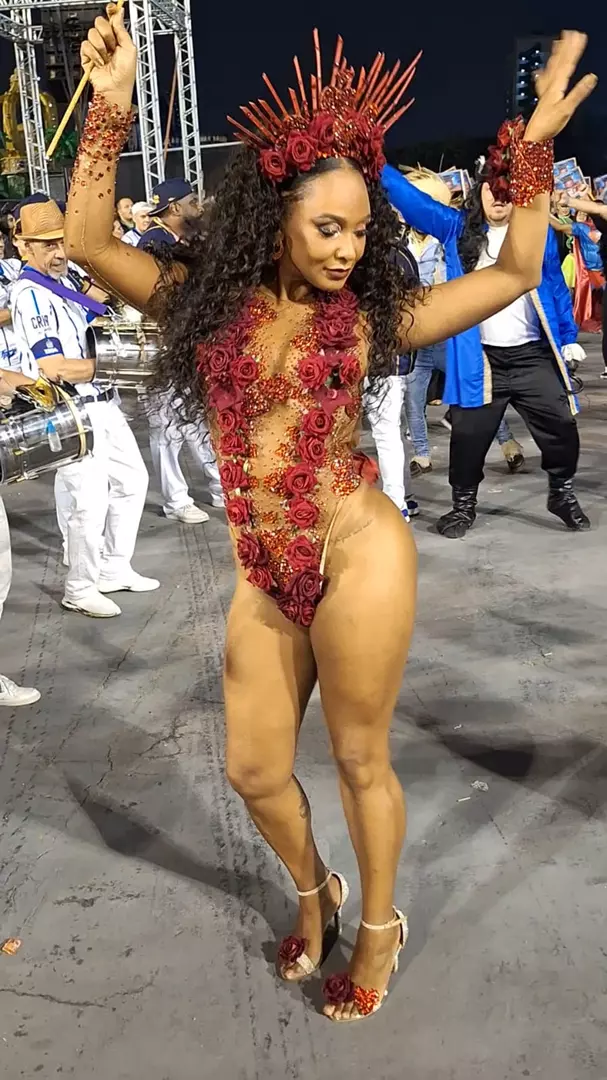 IMPÉRIO DA CASA REALIZOU ÚLTIMO ENSAIO TÉCNICO RUMO AO CARNAVAL 2025