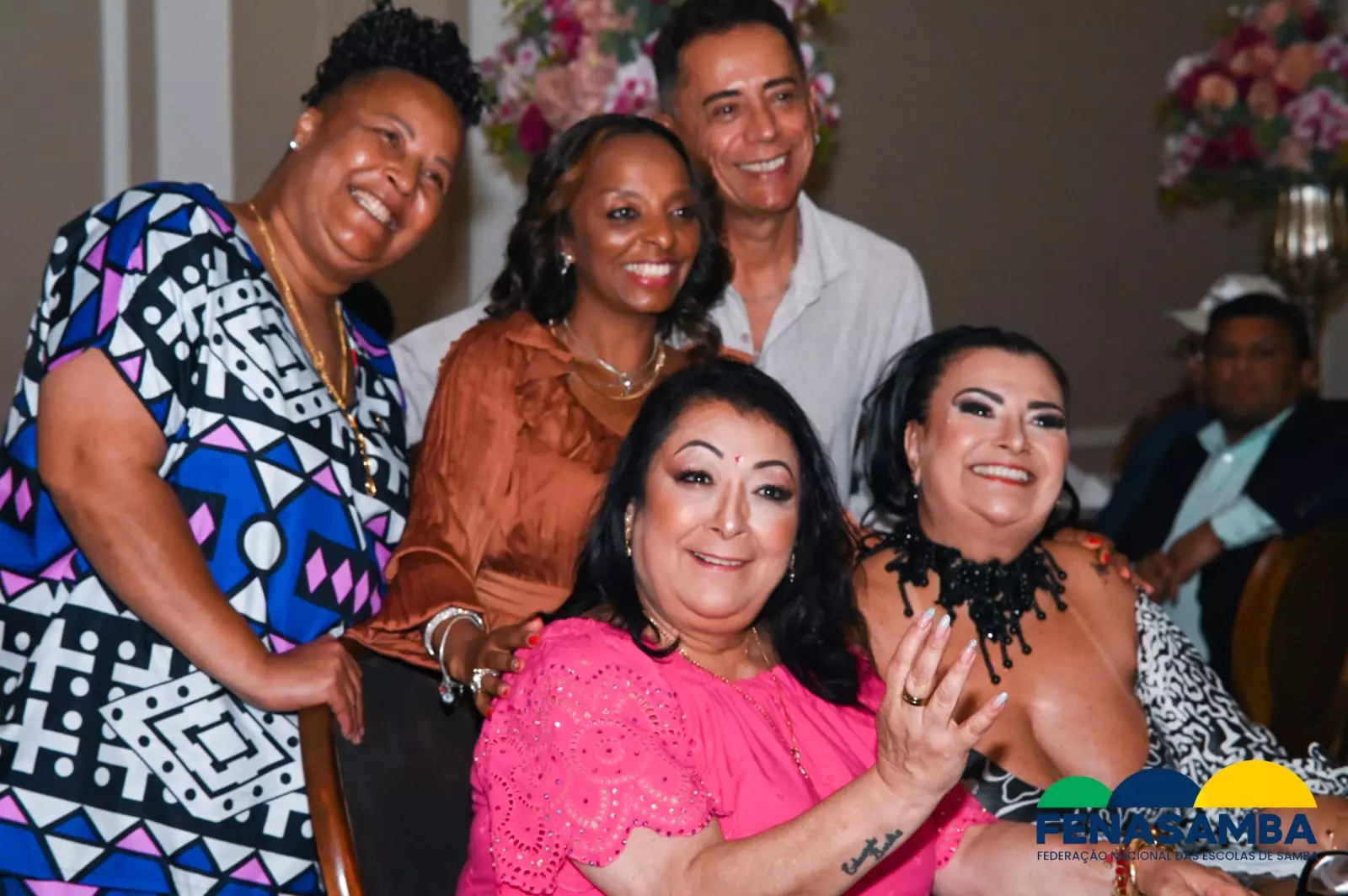 Os Gigantes do Samba São Homenageados no Grande Prêmio da Fenasamba