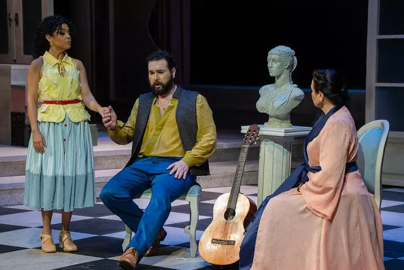 Festival Amazonas de Ópera chega ao fim com a leveza e genialidade de Mozart em ‘As Bodas de Fígaro’