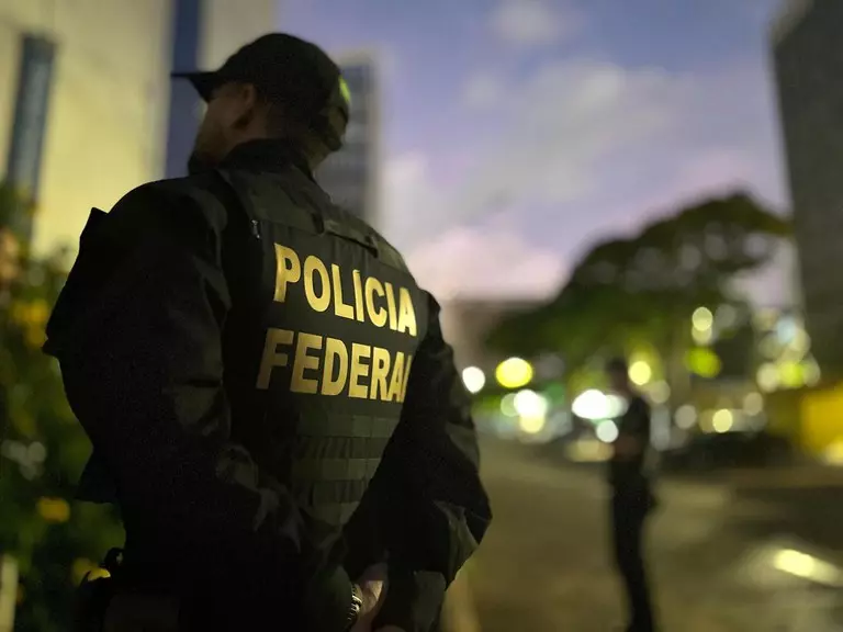 Polícia Federal prende idoso com cerca de 21 kg de maconha