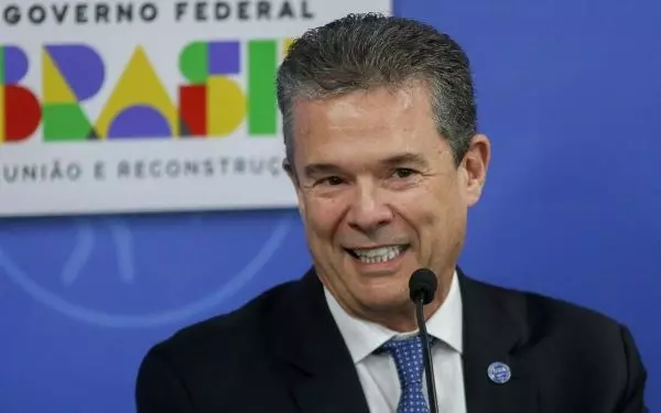 BOATO NEWS - Ministério da Pesca e Aquicultura confirma que importação de tilápia para o Brasil é fake