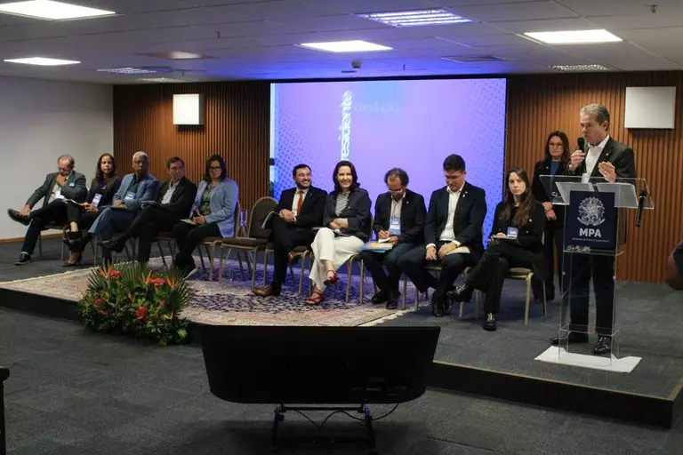 CONSELHO DE PESCA E AQUICULTURA ][ CONAPE empossa novos membros para debater políticas de pesca e aquicultura