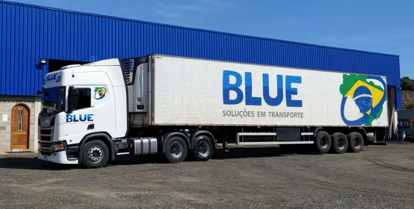 Blue Transportes abre vagas para motoristas carreteiros