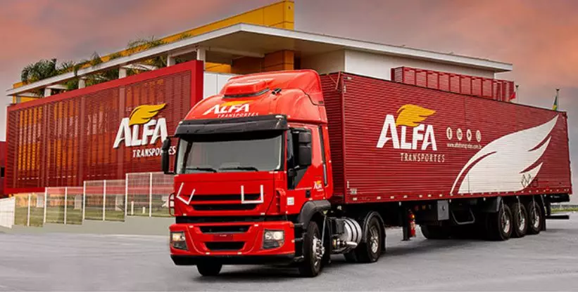 Alfa Transportes abre novas vagas para motoristas carreteiros