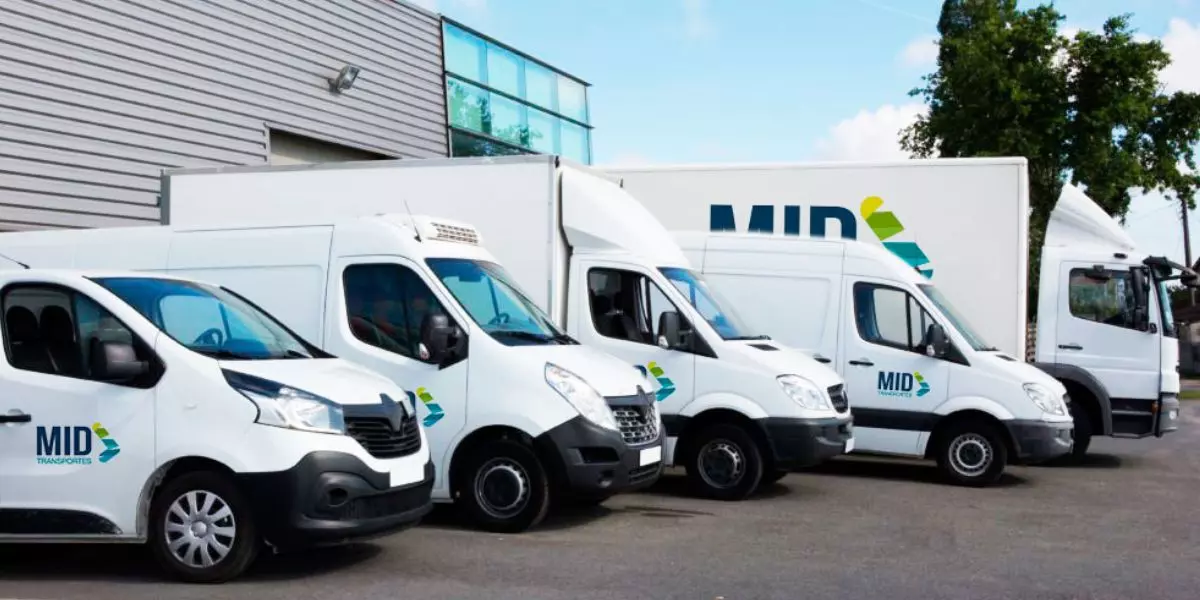Frota da empresa Mid Transportes