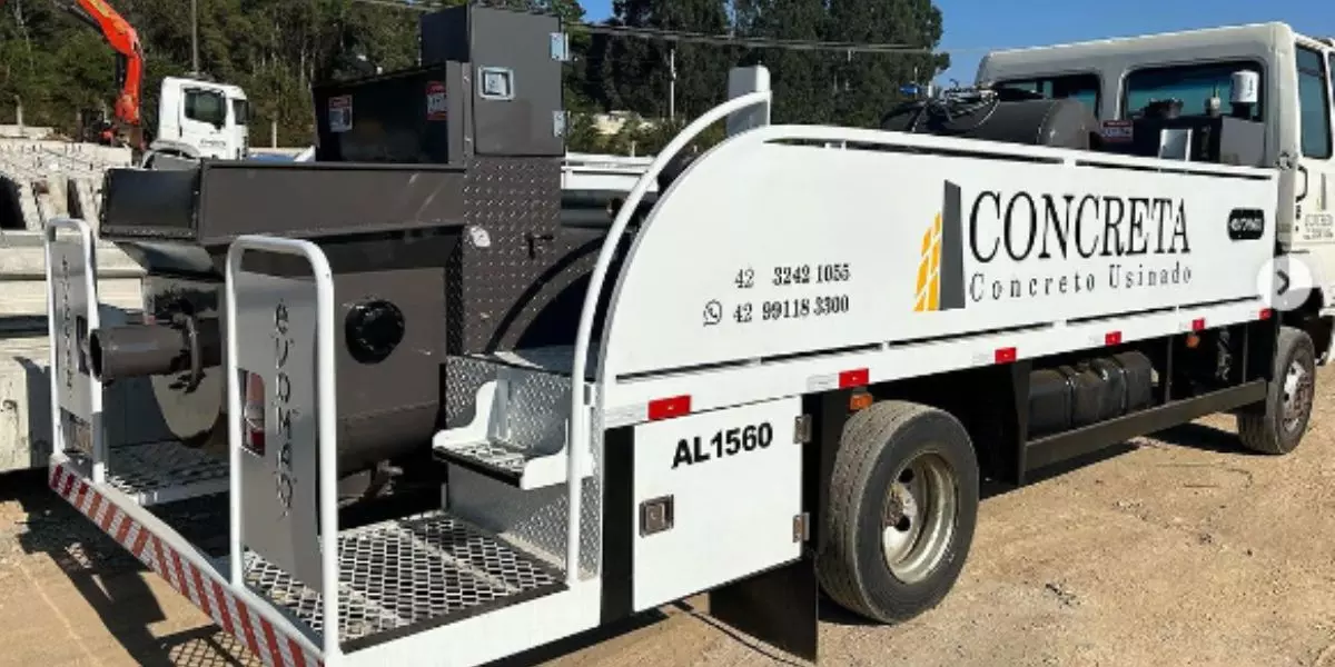 Equipamento Novo para bombeamento de Concreto Usinado da empresa Concreta Pré-Moldados