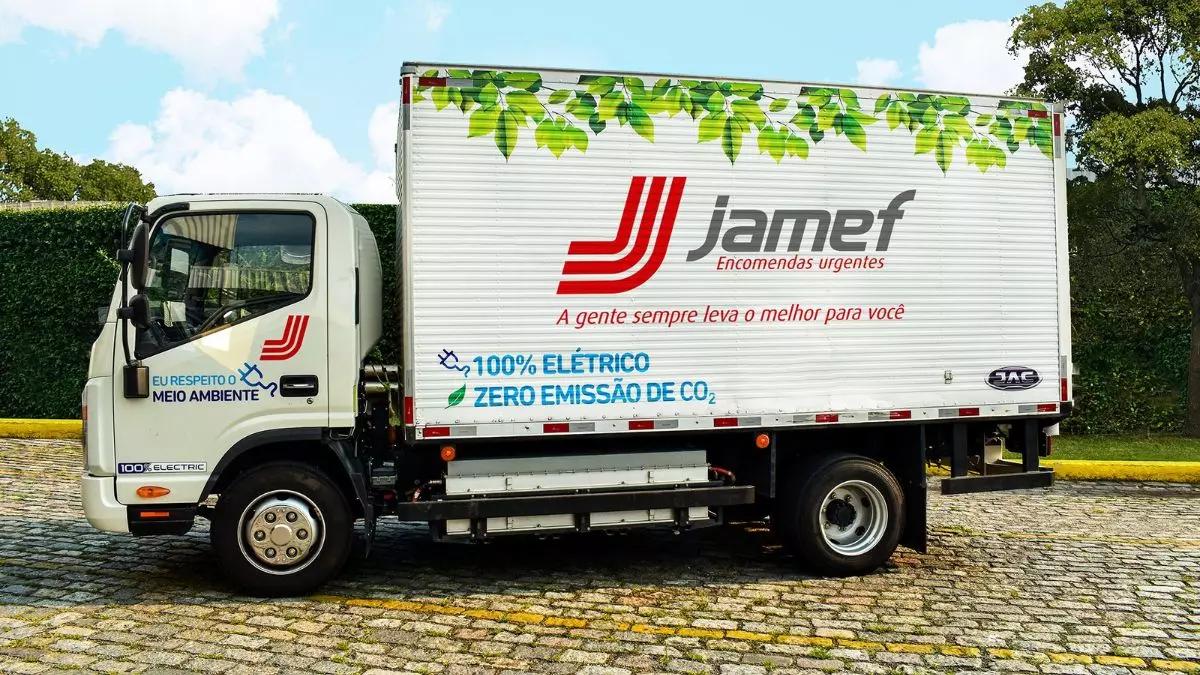 Emprego em Alta: Jamef abre vagas para motoristas de caminhão