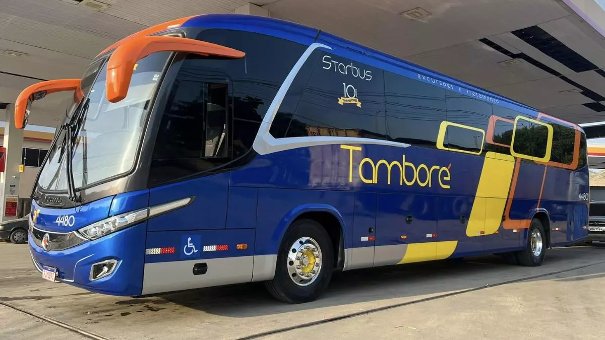 Ônibus da frota da empresa Transportadora Tamboré