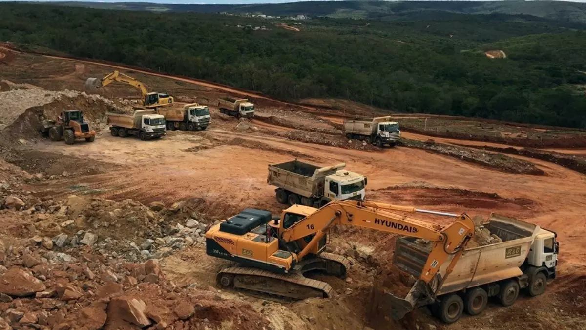 Carreira em Alta: R&D Mineração abre 13 vagas para motoristas de caminhão