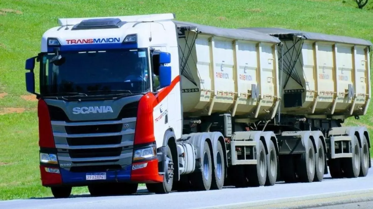 Motoristas com CNH E: Transmaion está contratando para bitrem e rodotrem