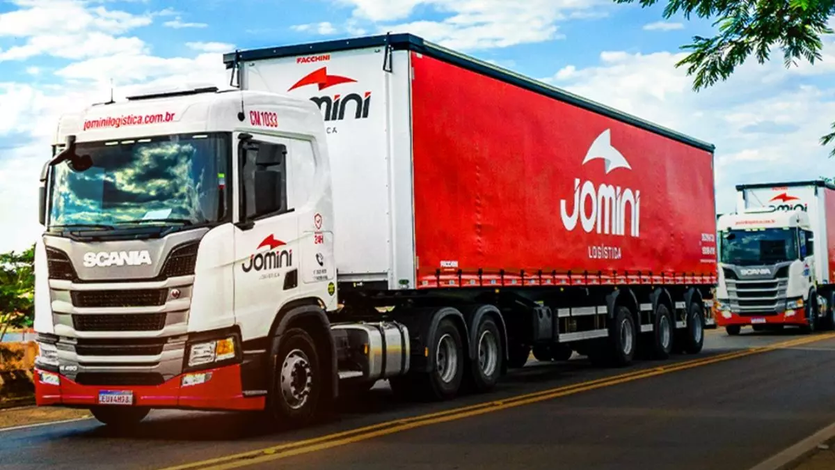 Grupo Jomini abre vagas para motoristas com CNH D e E em 2 regiões