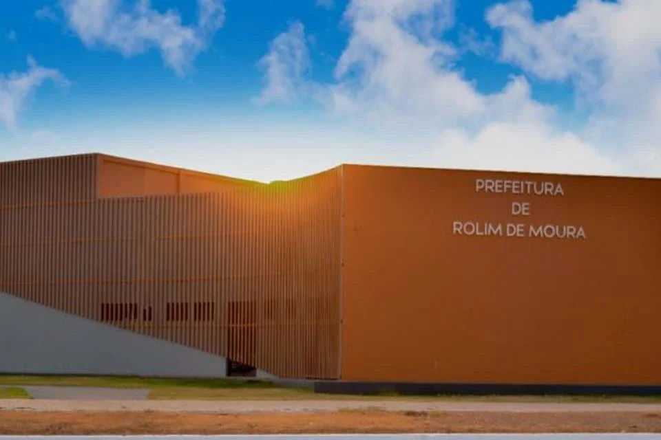 Semec publica quadragésima terceira convocação referente ao processo seletivo da Educação