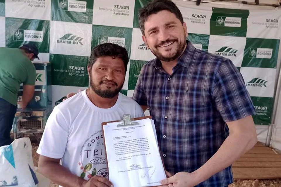 Aldeia Gasereh dobra sua lavoura de café com o apoio do deputado Jean Mendonça