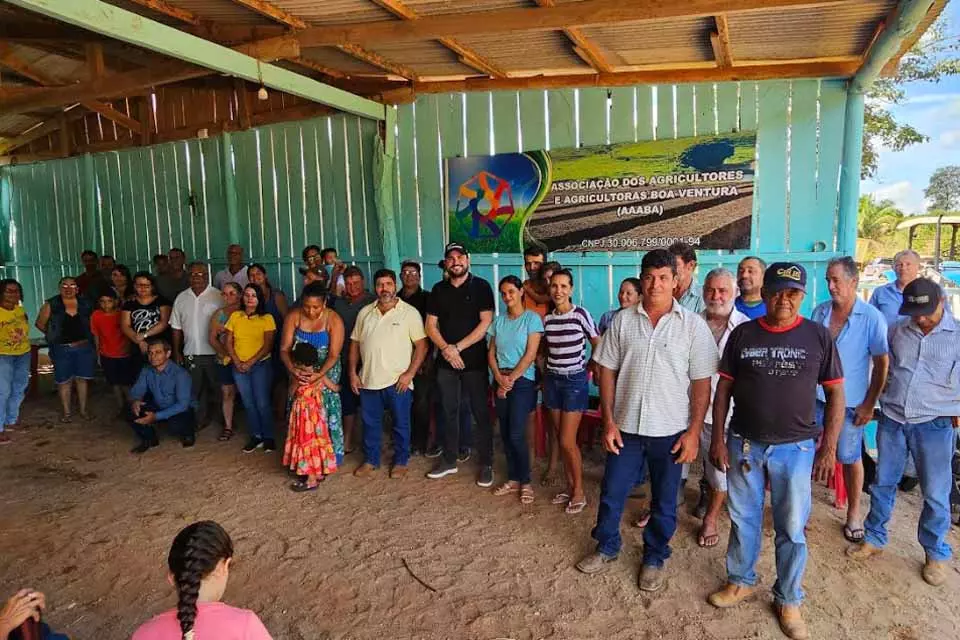 Deputado Jean Mendonça participou da entrega de implementos agrícolas e reforça apoio à agricultura familiar em Cerejeiras