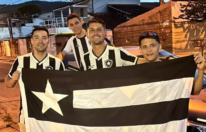 Vídeo: sandumonenses viajam para a Argentina para torcer pelo Botafogo na final da Copa Libertadores