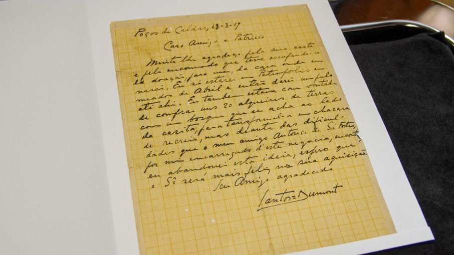 MPMG recupera carta escrita à mão por Santos Dumont