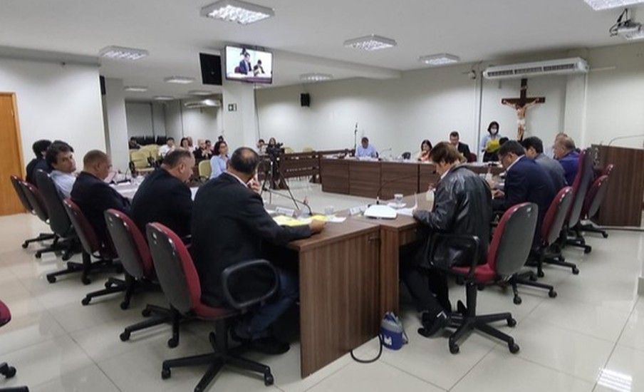 Apenas 1 assessor parlamentar: justiça decide pela inconstitucionalidade de vários cargos na Câmara de Patos de Minas