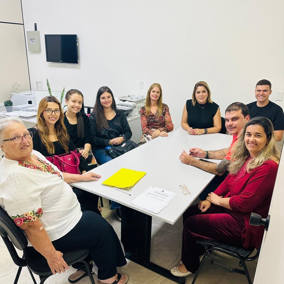 Novos membros do Conselho Municipal dos Direitos da Criança e do Adolescente tomam posse em Santos Dumont