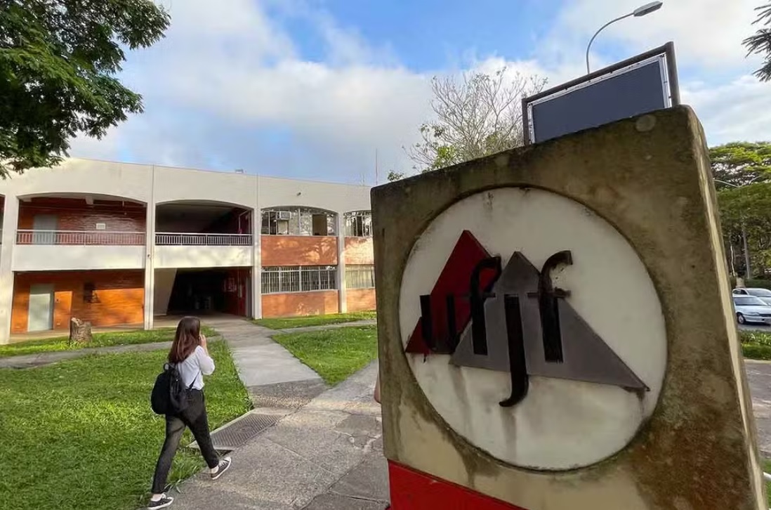UFJF oferece quase 2 mil vagas ociosas; saiba como se inscrever