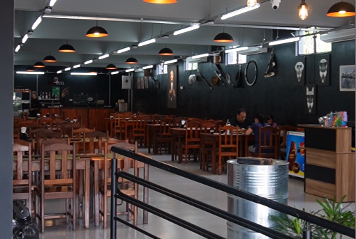Garage Steakhouse anuncia novidades e passa a oferecer pratos executivos no almoço em Santos Dumont