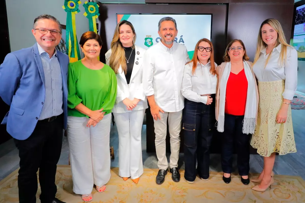 Lançamento do Programa Saúde da Mulher aborda tratamento da endometriose