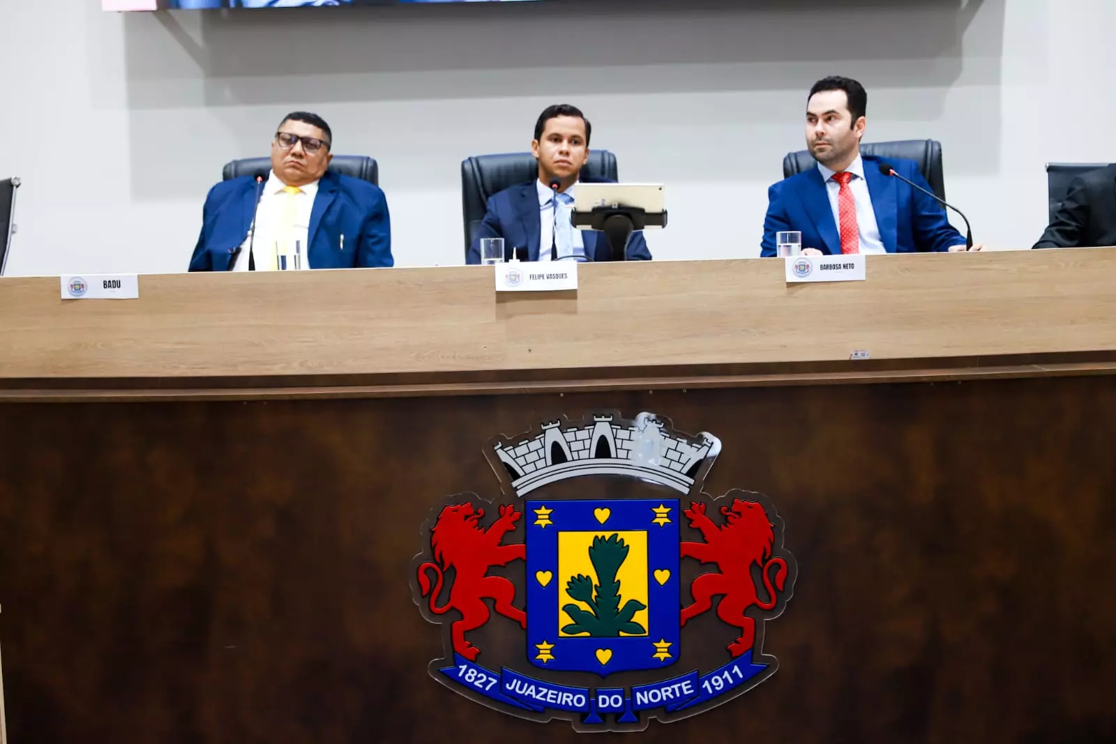 Sessão Ordinária da Câmara Municipal de Juazeiro do Norte é marcada por compromisso com debates demandas prioritárias