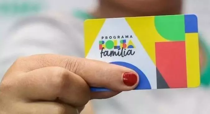 Bolsa Família: 958 mil famílias superam a pobreza e deixam o programa