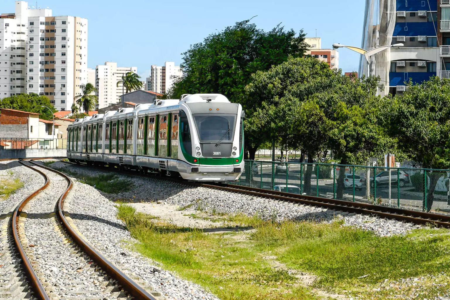 Governo do Ceará garante metrô e VLTs gratuitos durante o Enem 2025