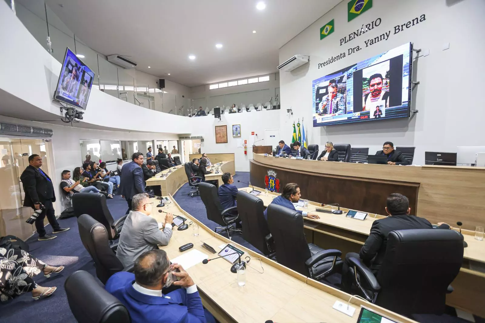 Câmara de Juazeiro do Norte debate infraestrutura, aprova projetos e reforça apoio à inclusão de estudantes com TEA