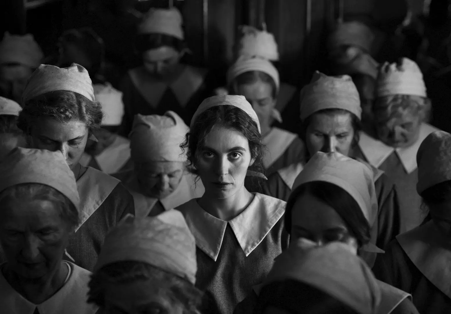 |Crítica| 'A Garota da Agulha' (2025) - Dir. Magnus von Horn