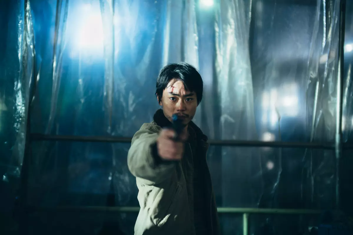|Crítica| 'Cloud - Nuvem de Vingança' (2025) - Dir. Kiyoshi Kurosawa