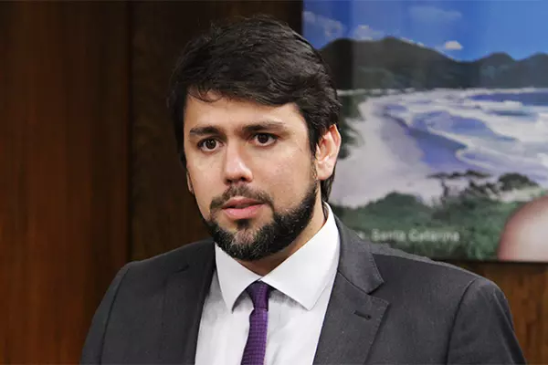 PEDRO LUCAS FERNANDES É O NOVO MINISTRO DAS COMUNICAÇÕES